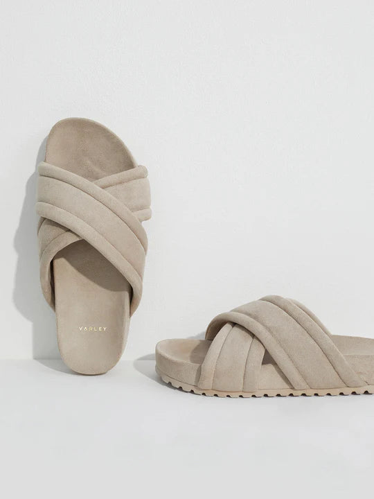 Quilted slides online zara