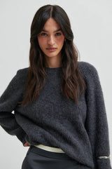 Second Female Flare Knit