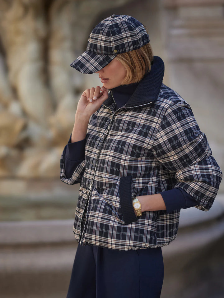 Varley Bryony Short Puffer Jacket - Navy Check